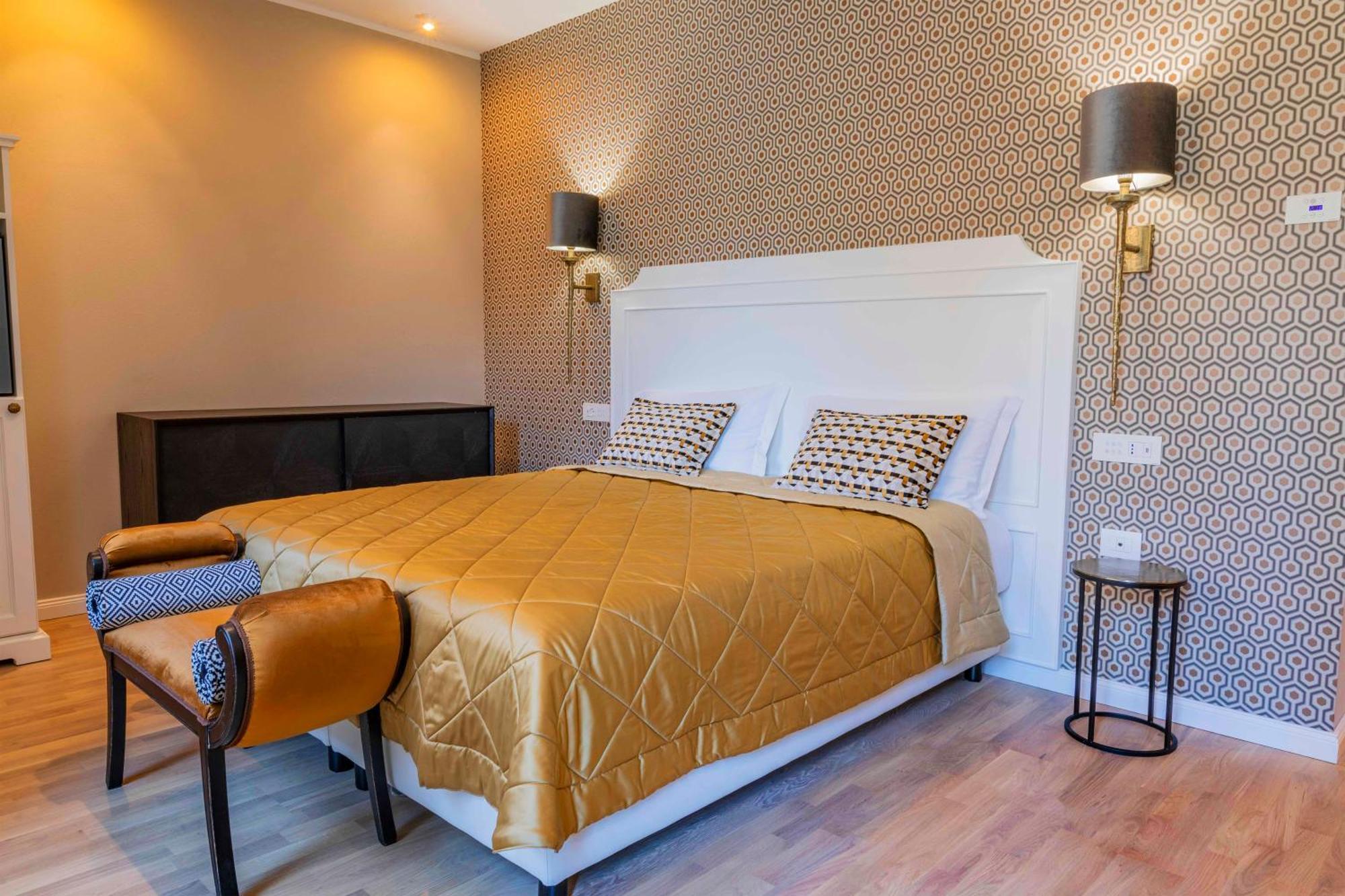 Liberty Hotel มาเล ภายนอก รูปภาพ