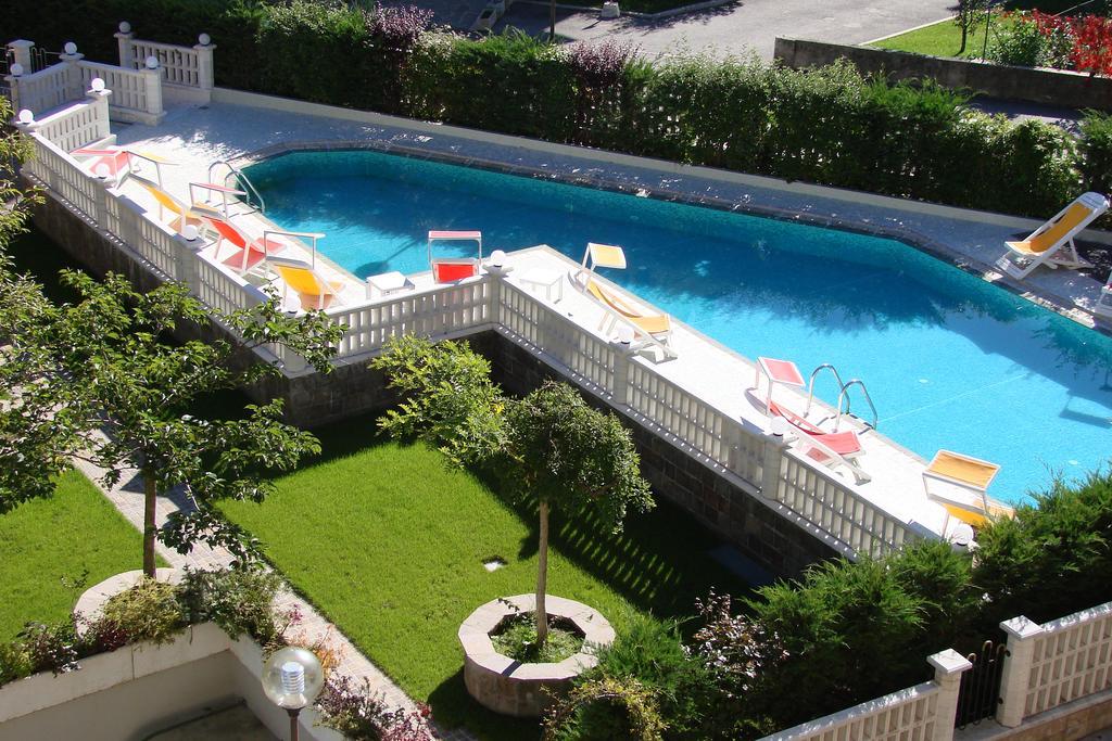 Liberty Hotel มาเล ภายนอก รูปภาพ