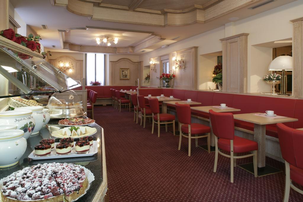 Liberty Hotel มาเล ภายนอก รูปภาพ