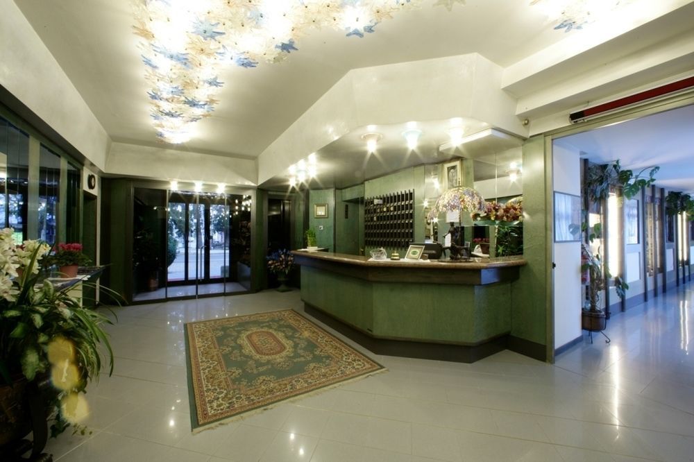 Liberty Hotel มาเล ภายนอก รูปภาพ